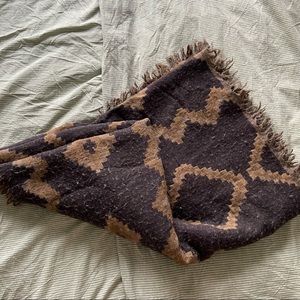 Wilfred Mosaic Diamond Blanket Scarf